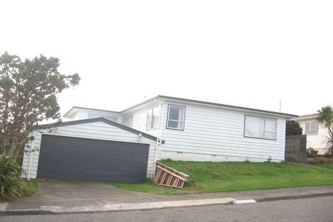 Photo of property in 35 Lomita Road, Johnsonville, Wellington, 6037