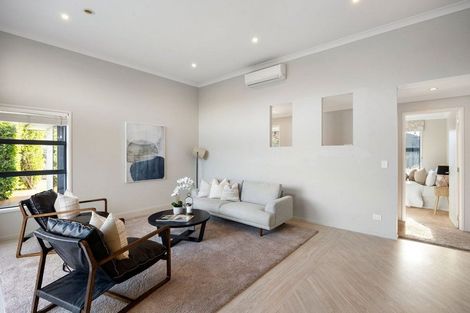 Photo of property in 38 Tulip Drive, Cambridge, 3434