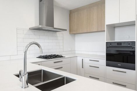 Photo of property in 12 George Cole Lane, Takanini, 2112