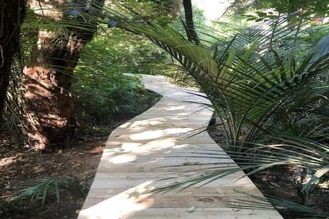 Photo of property in 49e Park Rise, Campbells Bay, Auckland, 0630