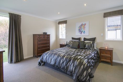 Photo of property in 12 Kereru Place, Pyes Pa, Tauranga, 3112