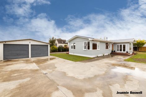 Photo of property in 79 James Line, Kelvin Grove, Palmerston North, 4414