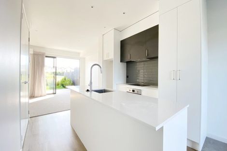 Photo of property in 2/46 Jane Maree Road, Kumeu, 0810