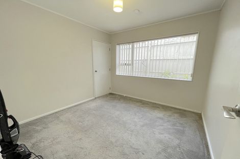 Photo of property in 2/25 Kopara Place, Clendon Park, Auckland, 2103