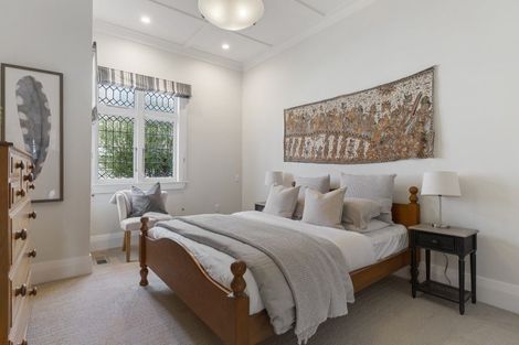 Photo of property in 7 Bella Vista Road, Herne Bay, Auckland, 1011