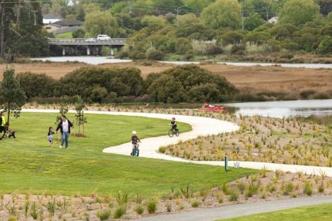 Photo of property in 51 Rorotu Avenue, Karaka, 2113