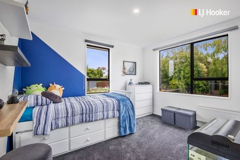 Photo of property in 12 Hogan Place, Fairfield, Dunedin, 9018