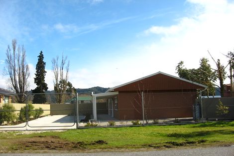 Photo of property in 68 Crampton Road, Reefton, 7830