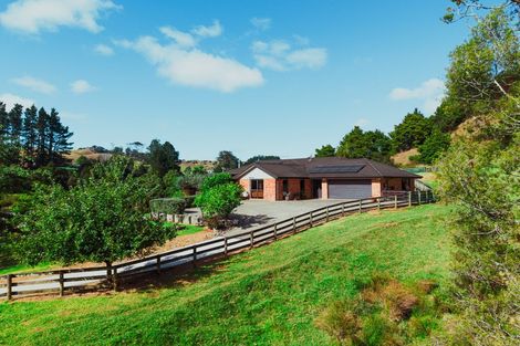 Photo of property in 75a Mick Dillon Road, Tahekeroa, Kaukapakapa, 0873