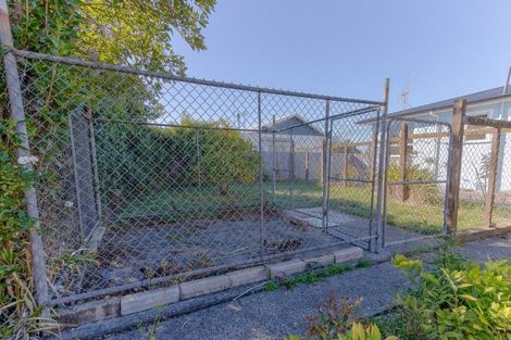 Photo of property in 5 Ngahina Street, Marton, 4710