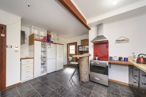 Photo of property in 12 Douglas Street, West End, Palmerston North, 4412