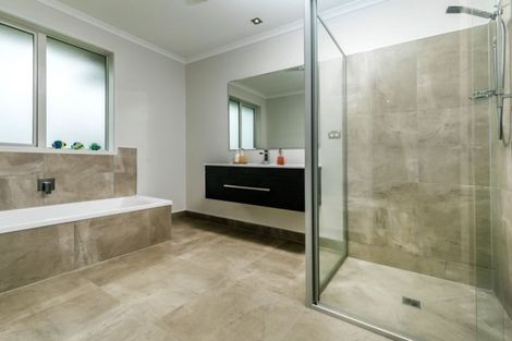 Photo of property in 65 Moses Road, Kaukapakapa, 0873