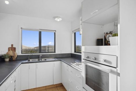 Photo of property in 48 Easther Crescent, Kew, Dunedin, 9012