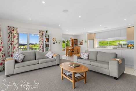 Photo of property in 67 Te Pahi River Drive, Paparoa, 0583