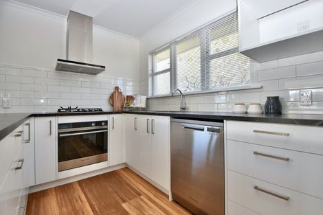 Photo of property in 21 Taverner Street, Carterton, 5713