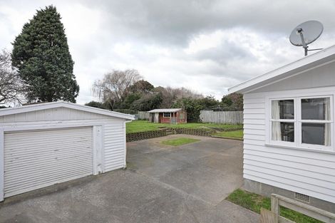 Photo of property in 21 Vera Street, Marton, 4710