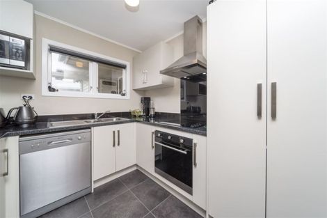 Photo of property in 8 Tawa Street, Hawera, 4610