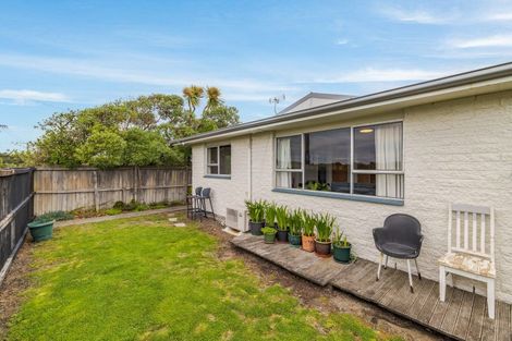 Photo of property in 1/335 Marine Parade, New Brighton, Christchurch, 8061