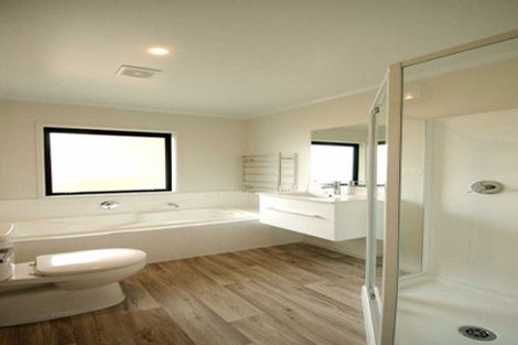 Photo of property in 10 Bethany Road, Rolleston, 7614