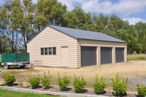 Photo of property in 926 Tennent Drive, Linton, Palmerston North, 4472
