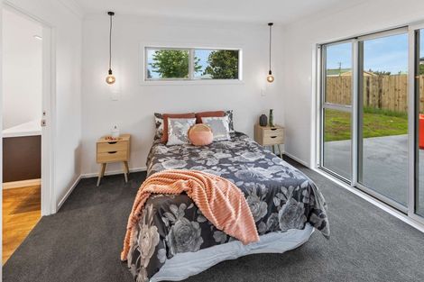 Photo of property in 63 Tainui Street, Levin, 5510