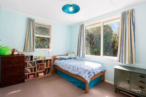 Photo of property in 33 Finnimore Terrace, Vogeltown, Wellington, 6021