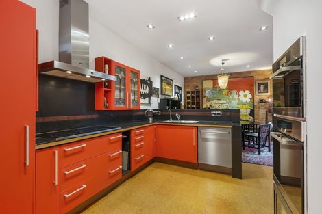 Photo of property in 2/47 Church Street, Devonport, Auckland, 0624