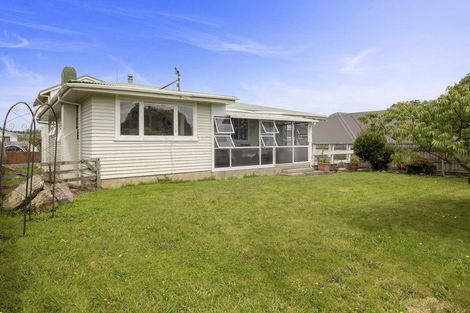 Photo of property in 17 Mckenzie Road, Owhata, Rotorua, 3010