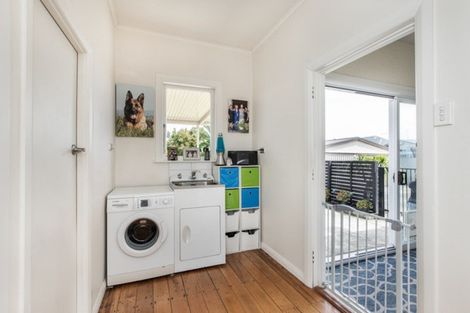 Photo of property in 2 Riverbend Road, Onekawa, Napier, 4110