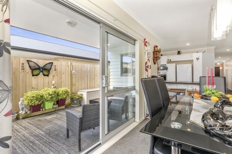 Photo of property in 15 Te Toru Street, Taita, Lower Hutt, 5011