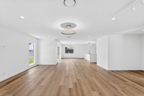 Photo of property in 2 Mohaka Street, Poraiti, 4112