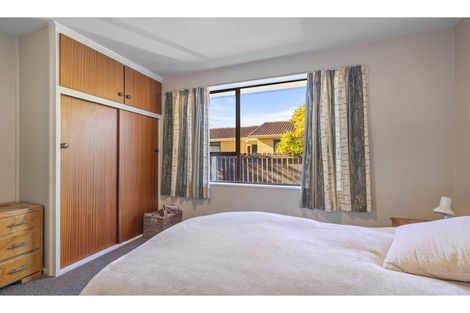 Photo of property in 32b Laing Crescent, Heathcote Valley, Christchurch, 8022