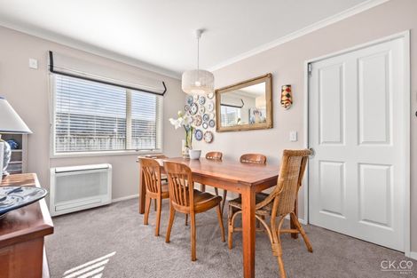 Photo of property in 47 Woodland Mews, Wainuiomata, Lower Hutt, 5014