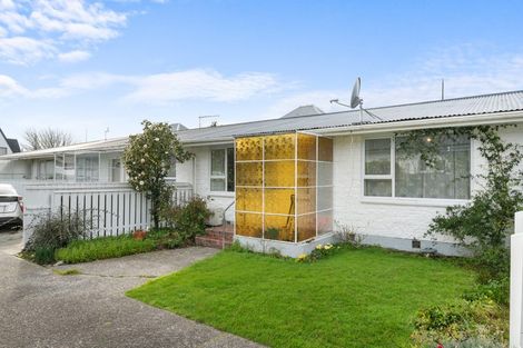Photo of property in 2/22 Burdale Street, Riccarton, Christchurch, 8011