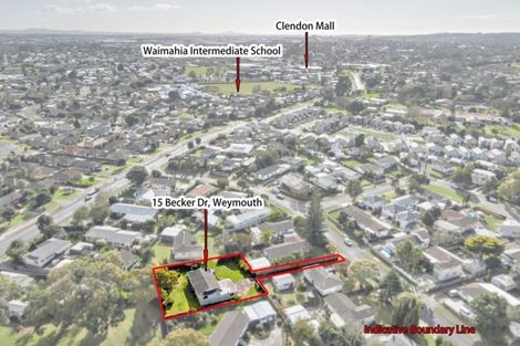 Photo of property in 15 Becker Drive, Weymouth, Auckland, 2103
