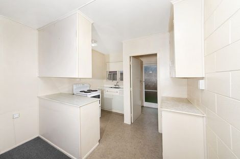 Photo of property in 14 Lavas Place, Mount Wellington, Auckland, 1060