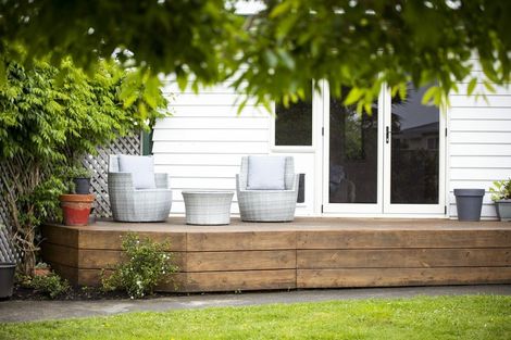 Photo of property in 4 Clare Place, Pirimai, Napier, 4112