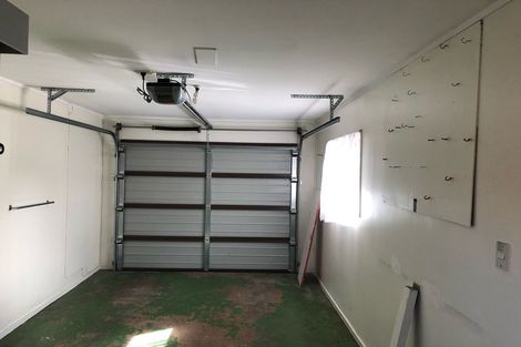 Photo of property in 2/8 Parera Place, Papatoetoe, Auckland, 2025