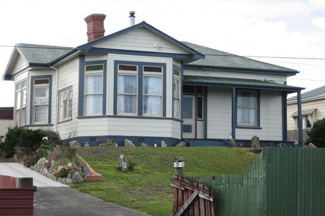 Photo of property in 3 Kowhai Street, Castlecliff, Whanganui, 4501