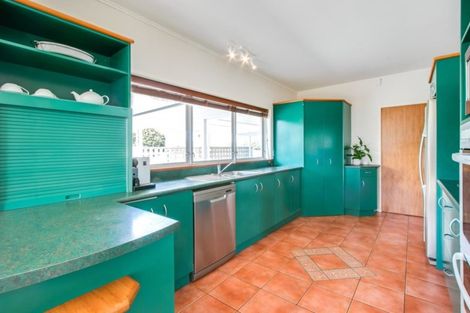 Photo of property in 206 Napier Road, Havelock North, Hastings, 4180