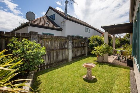 Photo of property in 3/84 Braid Road, St Andrews, Hamilton, 3200