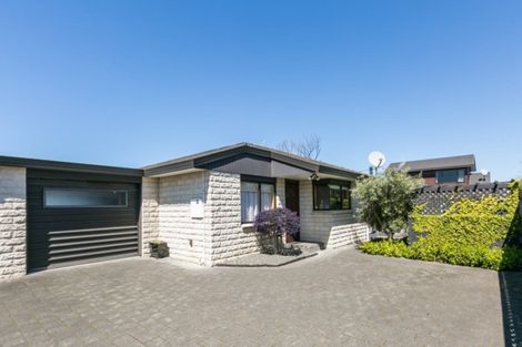Photo of property in 53d Church Road, Taradale, Napier, 4112