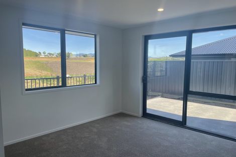 Photo of property in 16 Kauri Lane, Omokoroa, 3114