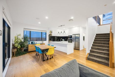 Photo of property in 37 Cavalli Road, Long Bay, Auckland, 0630