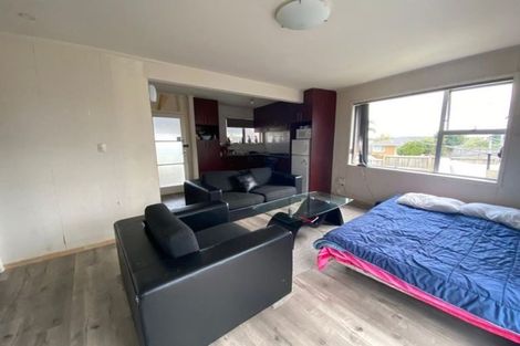 Photo of property in 92b Great South Road, Manurewa, Auckland, 2102