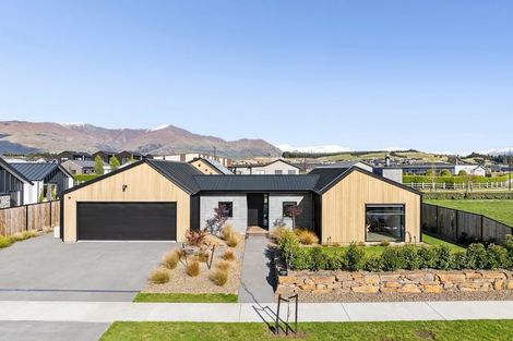 Photo of property in 49 Pounamu Avenue, Albert Town, Wanaka, 9305