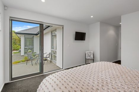 Photo of property in 28d Springwater Avenue, Northwood, Christchurch, 8051