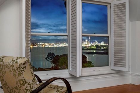 Photo of property in 12 Jubilee Avenue, Devonport, Auckland, 0624