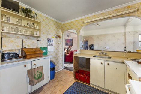 Photo of property in 16 Bennett Street, Gonville, Whanganui, 4501