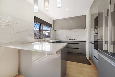 Photo of property in 14 Gadsby Road, Favona, Auckland, 2024